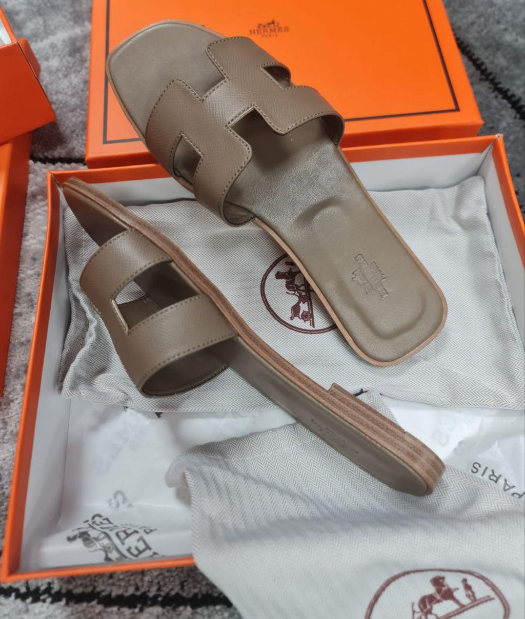 Oran sliders (PRE ORDER)