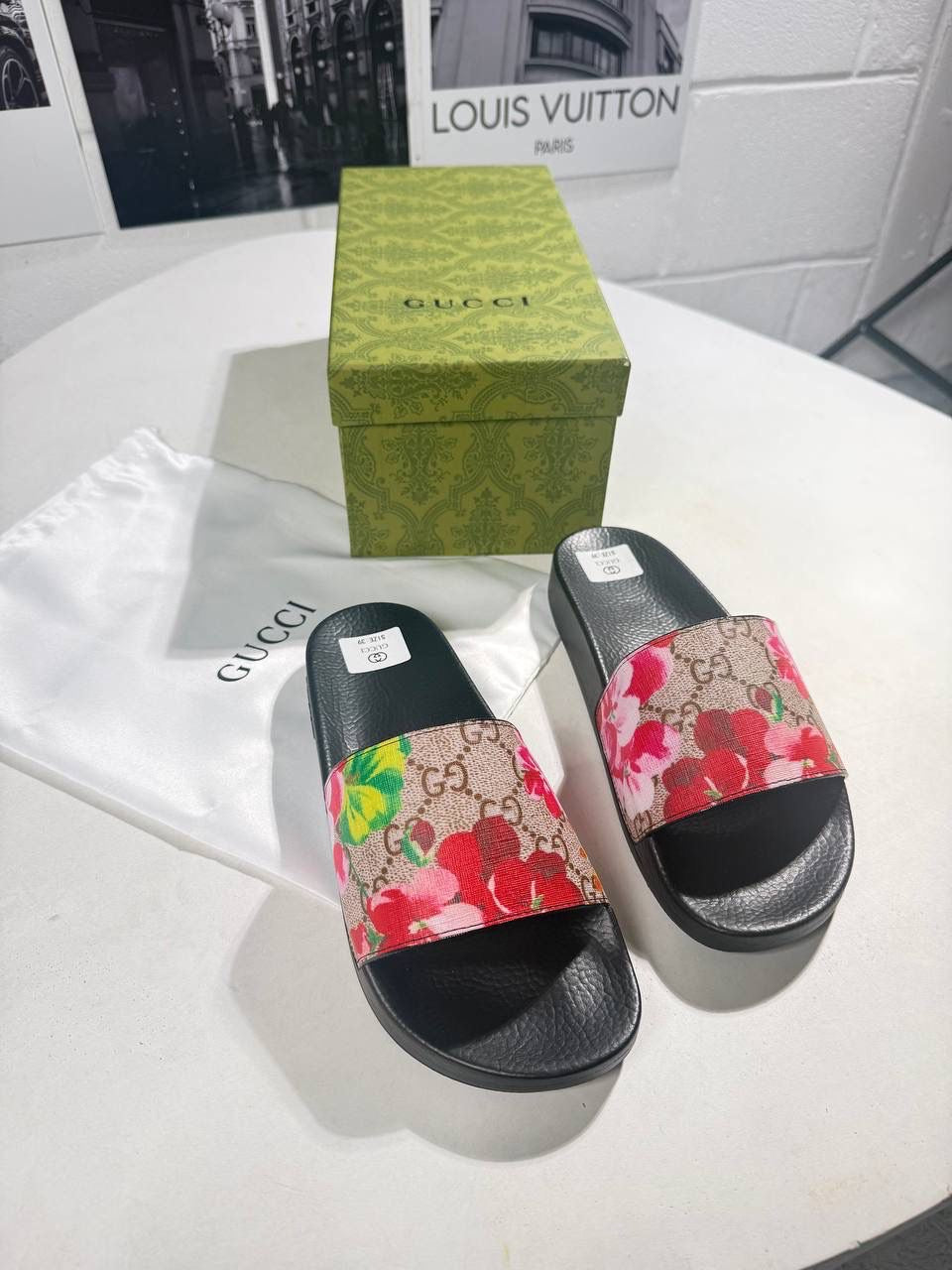Gigi flower sliders (PRE ORDER)