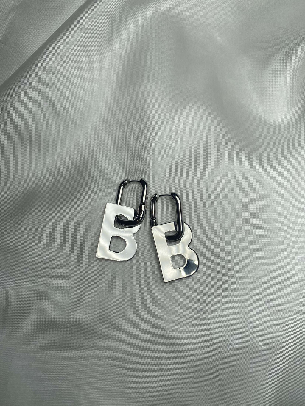 Bella earrings