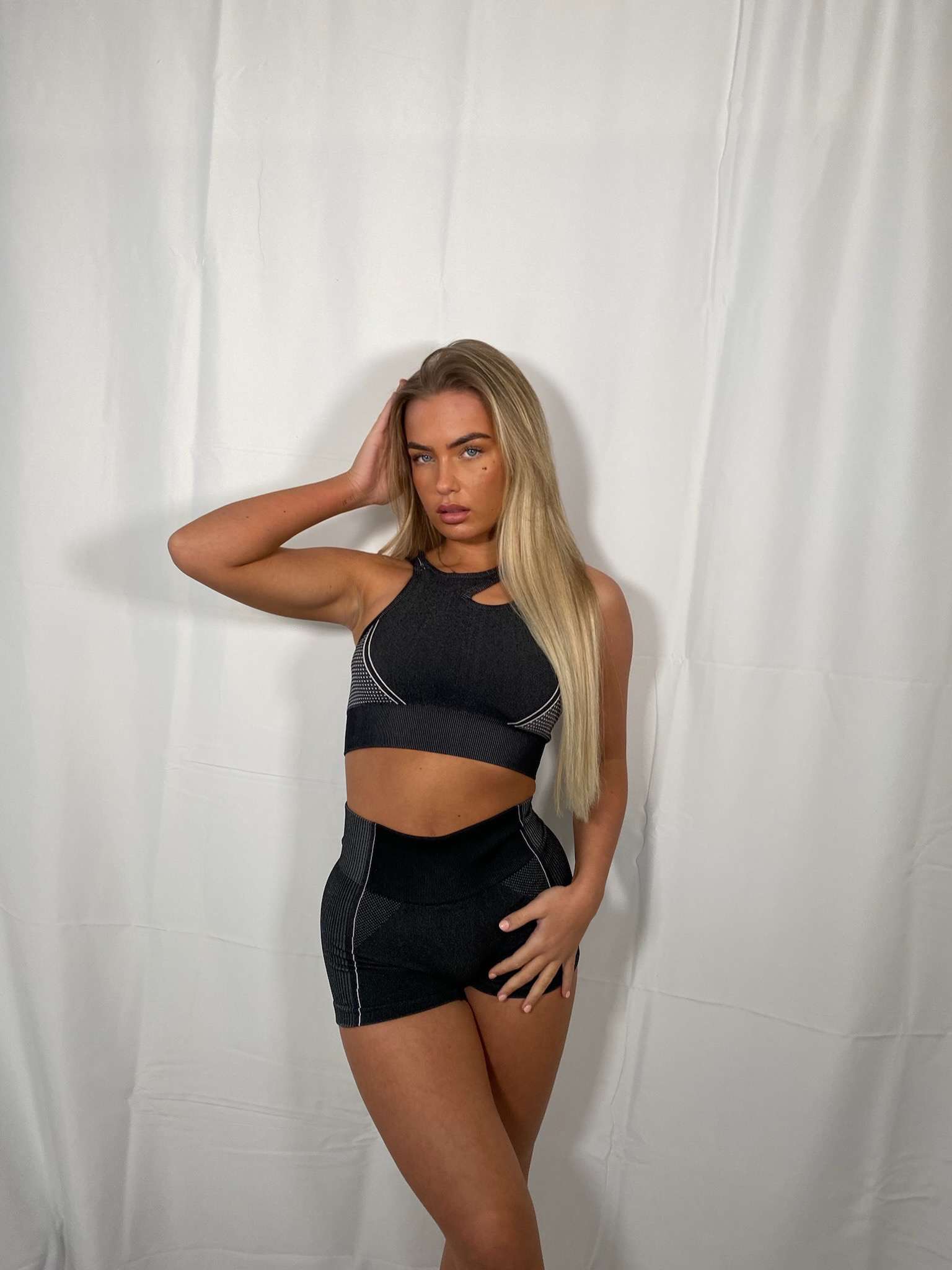Black luxe gym set