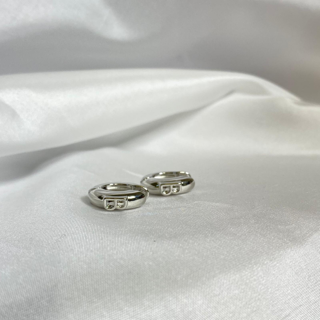 Bella earrings