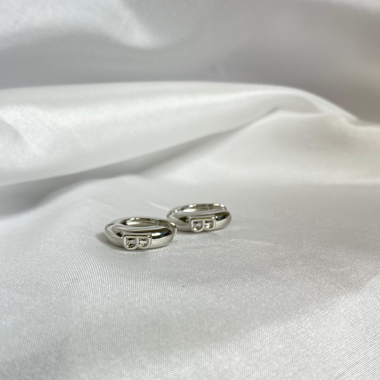 Bella earrings